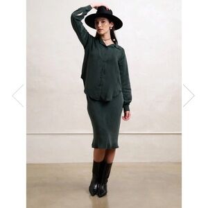 Solika NWT Dark Green Button-Up Shirt and Skirt Set
